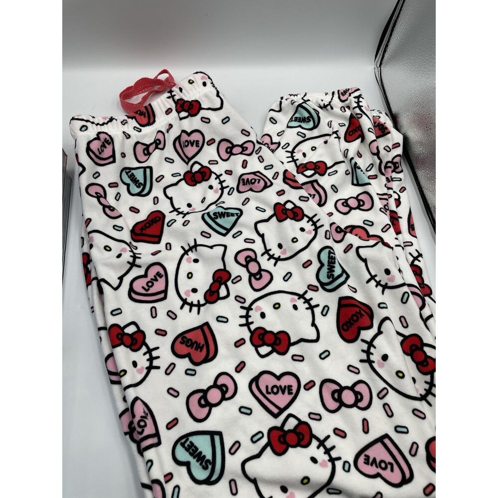NWT Hello Kitty Conversation Heart Valentines Pajama Pants Lounge Women’s Small
